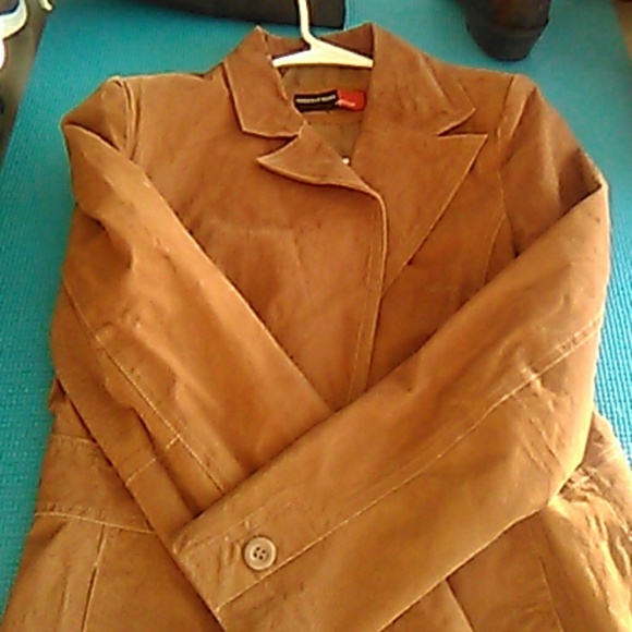 Single button suede jacket - Picture 1 of 4